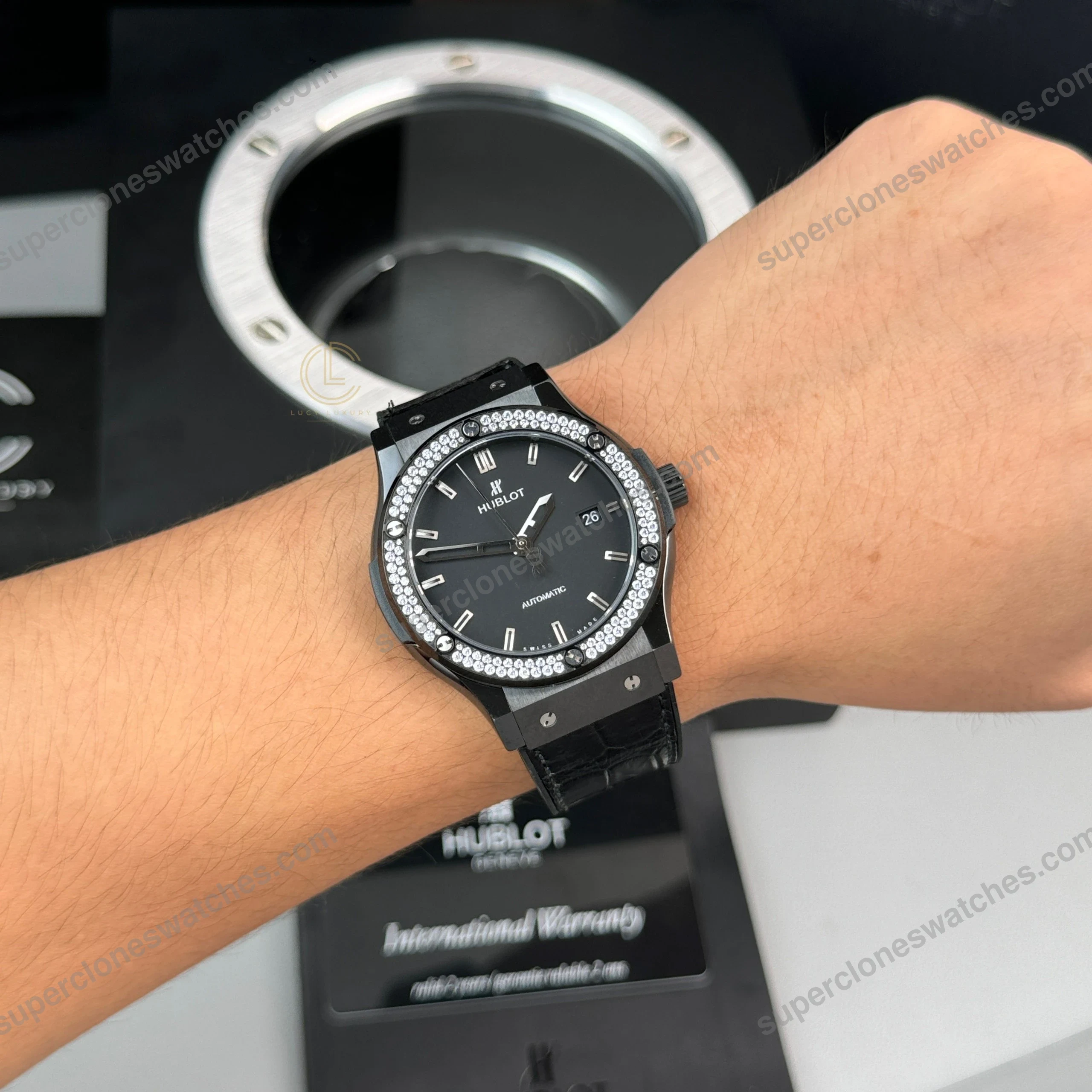 Super-Clone-Hublot-Classic-Fusion-Ceramic-Diamonds-42mm-Black-Dial-JJZ-Base-–-4