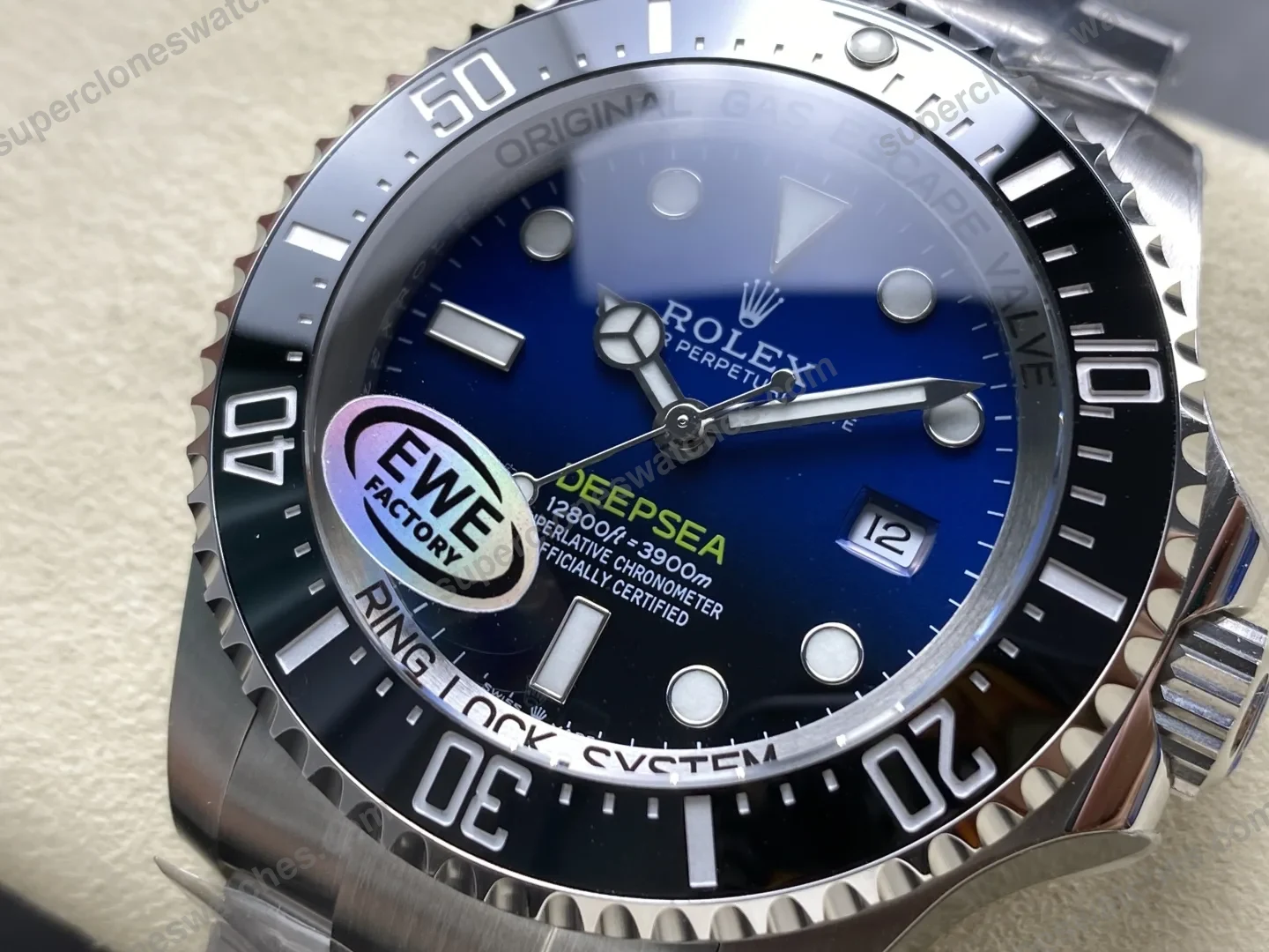 super-clone-rolex-deepsea-sea-dweller-view-3