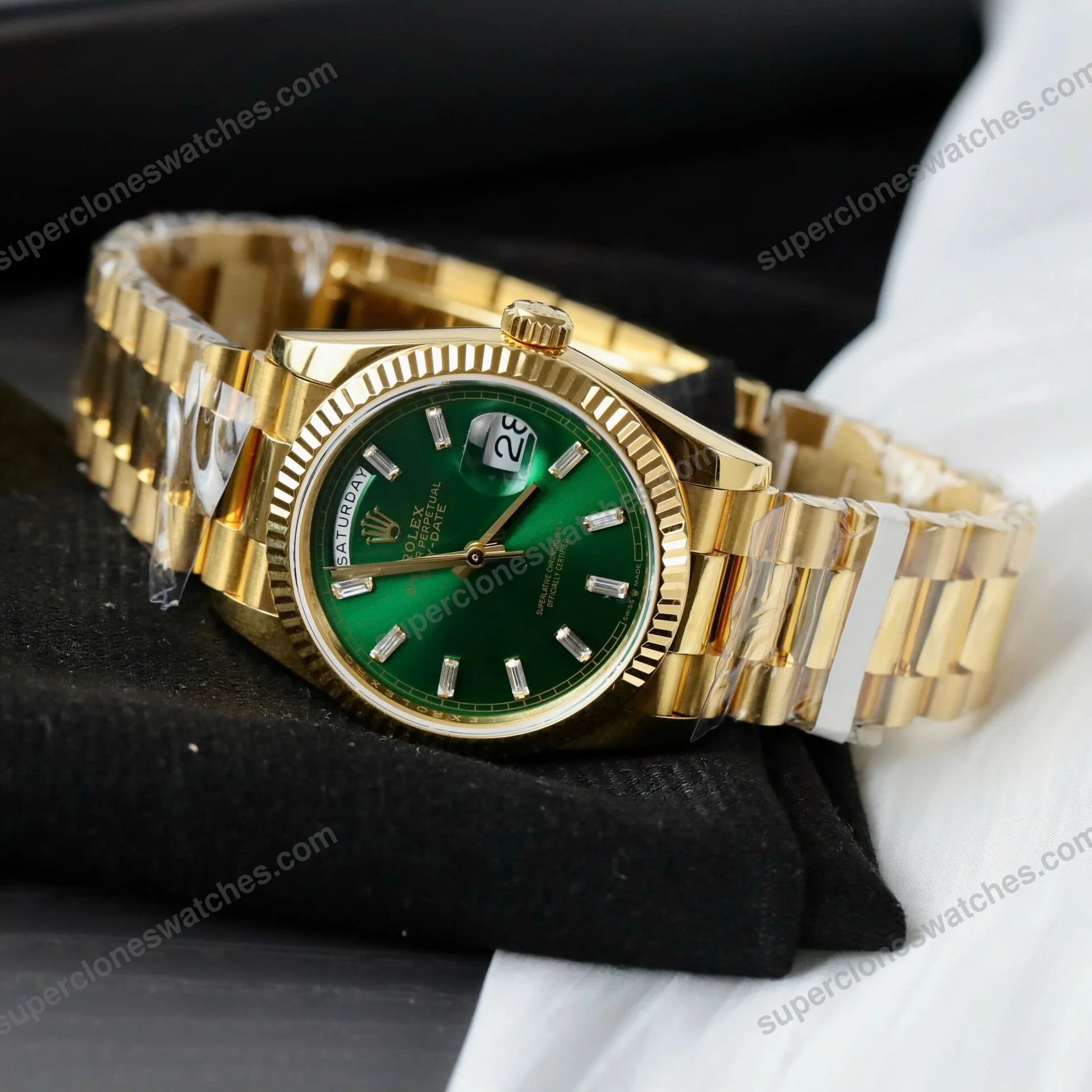 Super-Clone-Rolex-Day-Date-Bright-Green-Diamond-Dial-128238-0130-36-mm-4