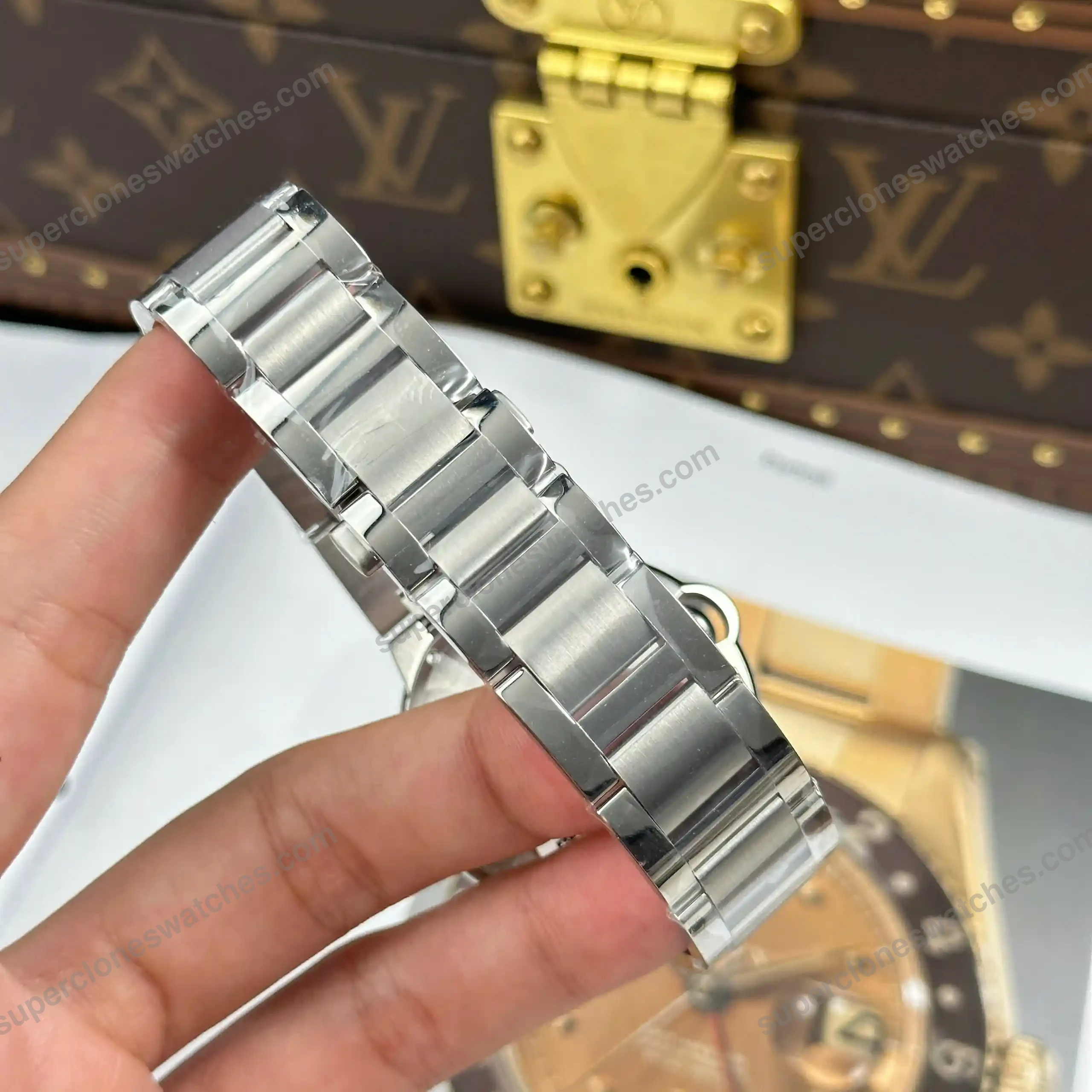 Super-Clone-Cartier-Ballon-Bleu-de-Cartier-WSBB0040-40mm-9