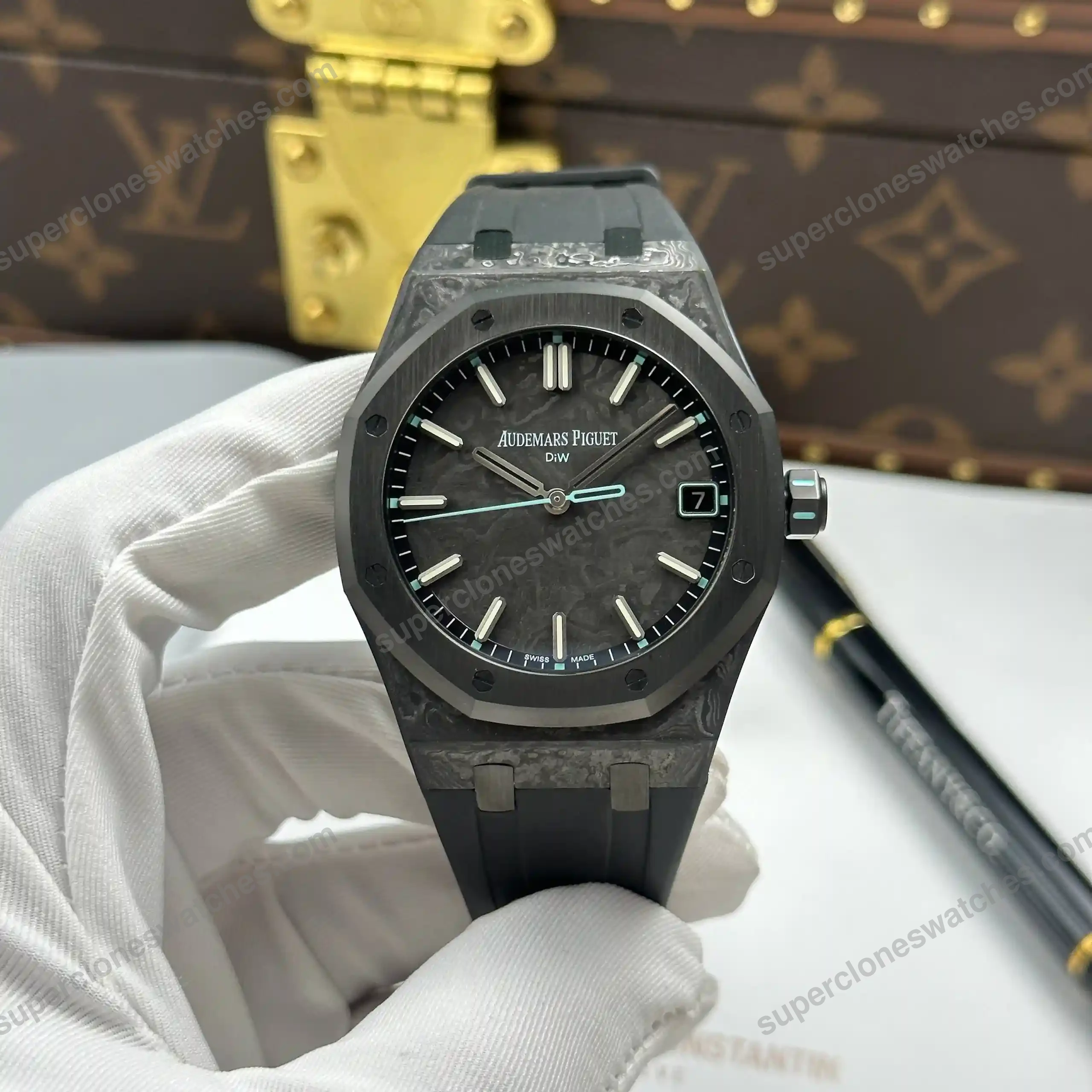 Super-Clone-Audemars-Piguet-Royal-Oak-15500-DiW-Voidline-AQUA-Carbon-41mm-3