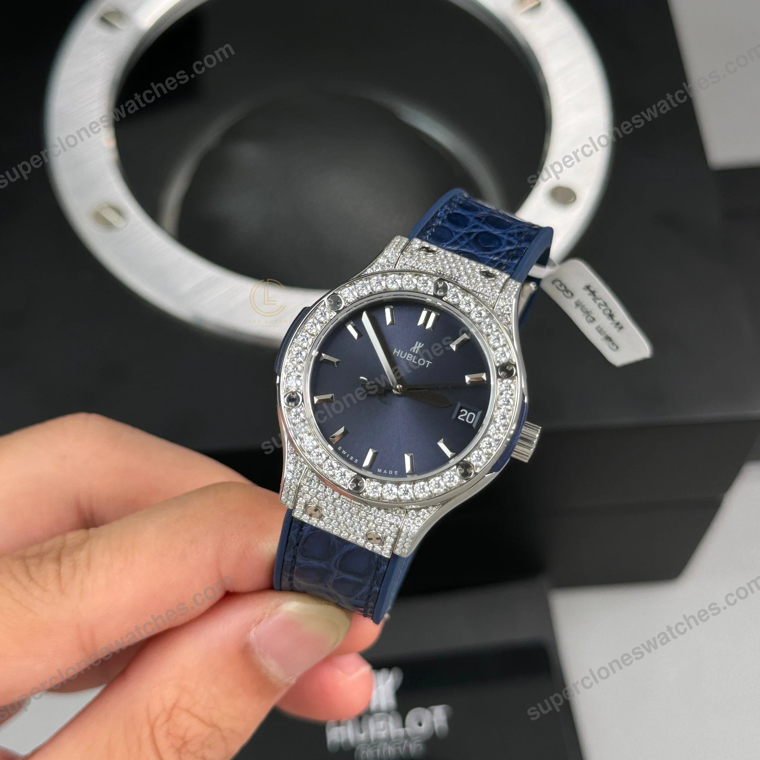 Super-Clone-Hublot-Classic-Fusion-Diamonds-Moissanite-Pave-33mm-Blue-Dial-–-Ha-3