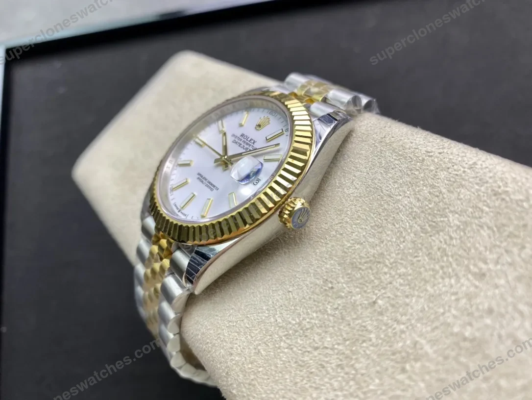 super-clone-rolex-datejust-white-dial-126333-0016-41-mm-view-4