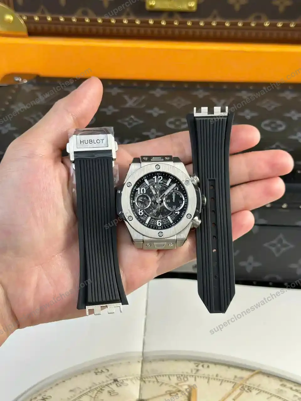 Super-Clone-Hublot-Big-Bang-Unico-Titanium-441.NX_.1171.RX-42mm-2