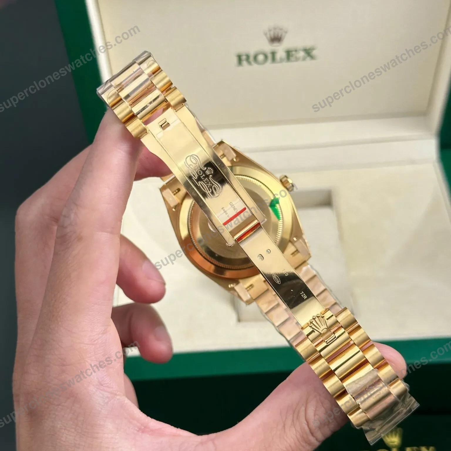 Super-Clone-Rolex-Day-Date-II-Champagne-Dial-228238-40-mm-8