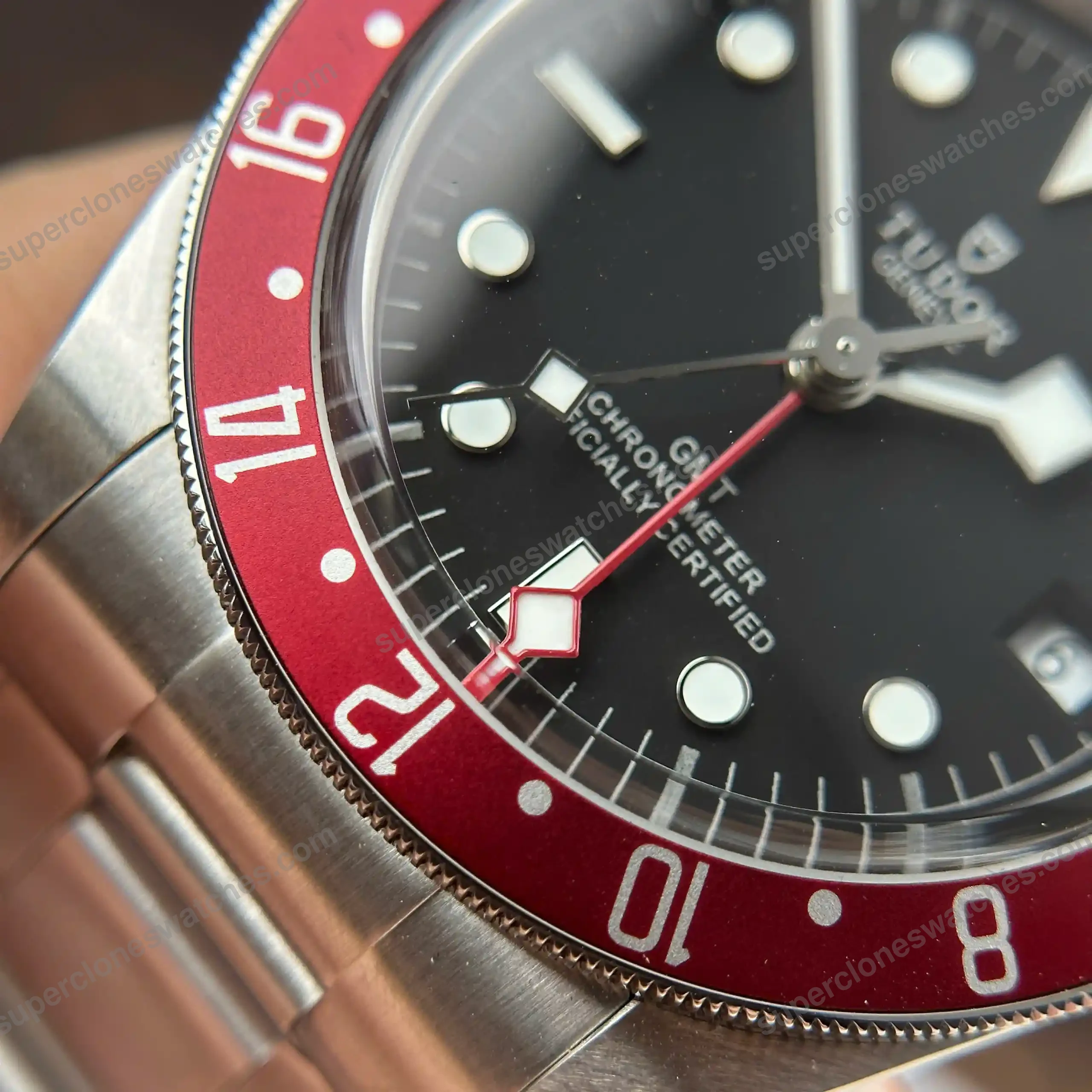 Super-Clone-Tudor-Black-Bay-Gmt-M79830RB-0001-41mm-6