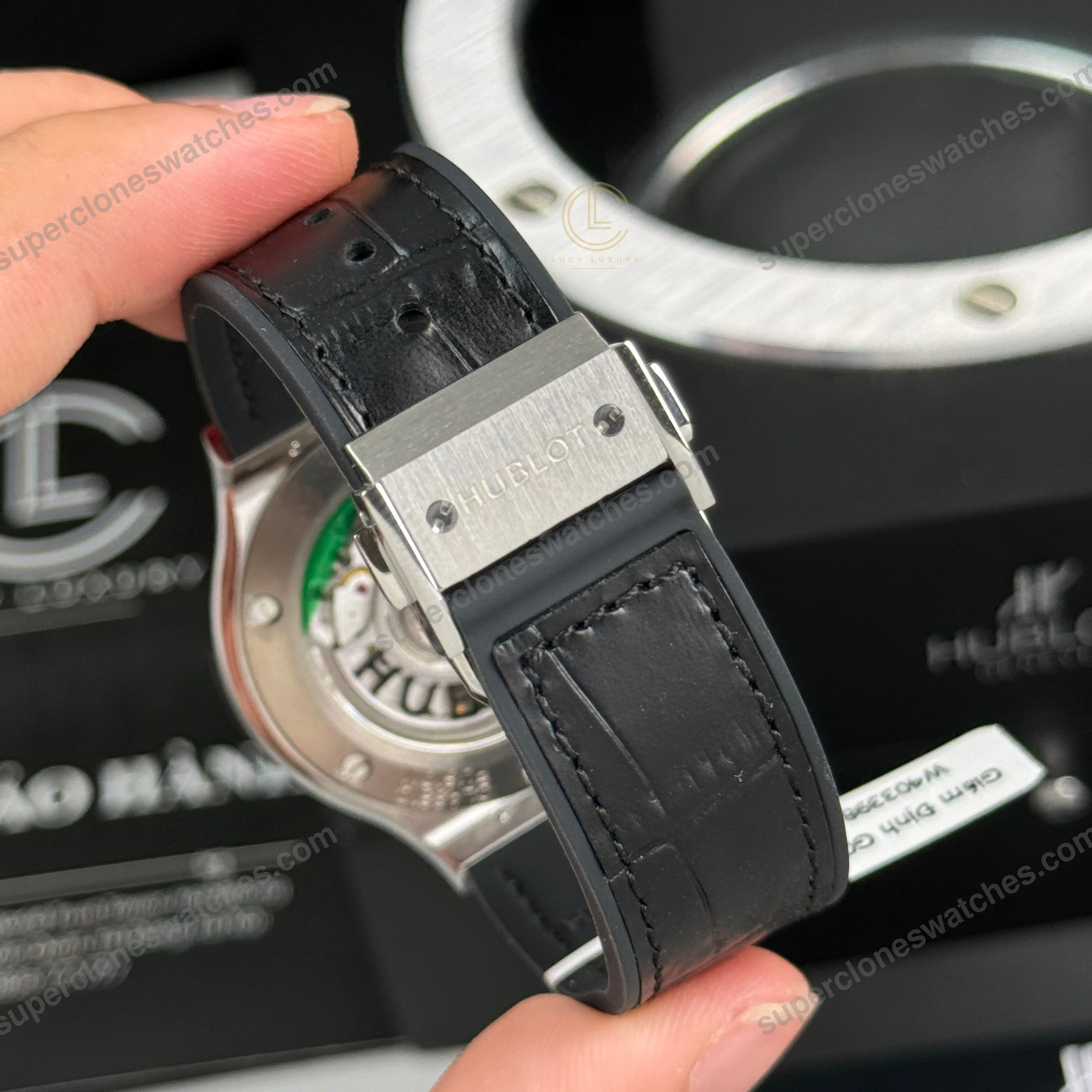 Super-Clone-Hublot-Classic-Fusion-Diamonds-Moissanite-Pave-38mm-Black-Dial-–-H-8