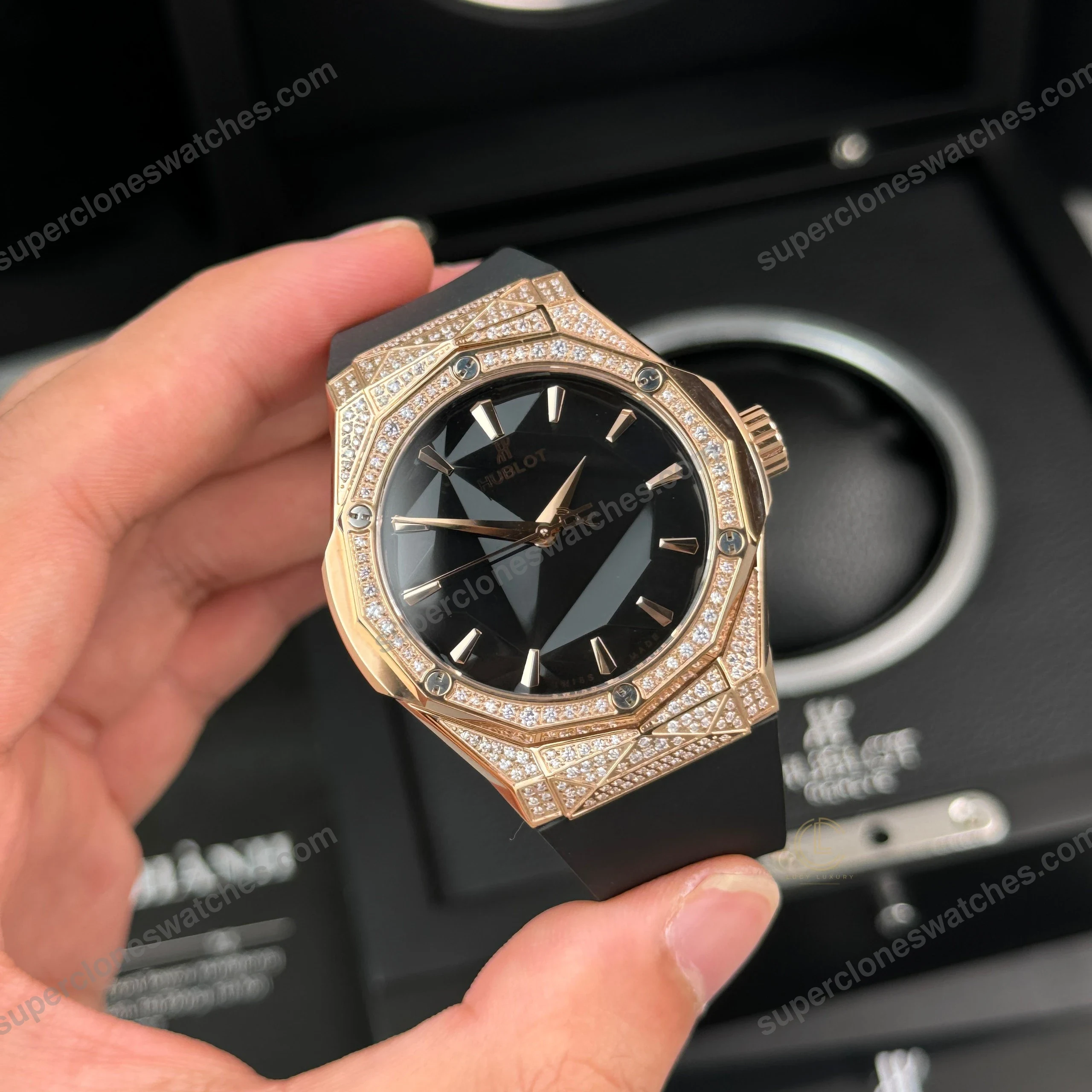 Super-Clone-Hublot-Classic-Fusion-Orlinski-King-Gold-550.OS_.1800.RX_.1604.ORL19-Z-3