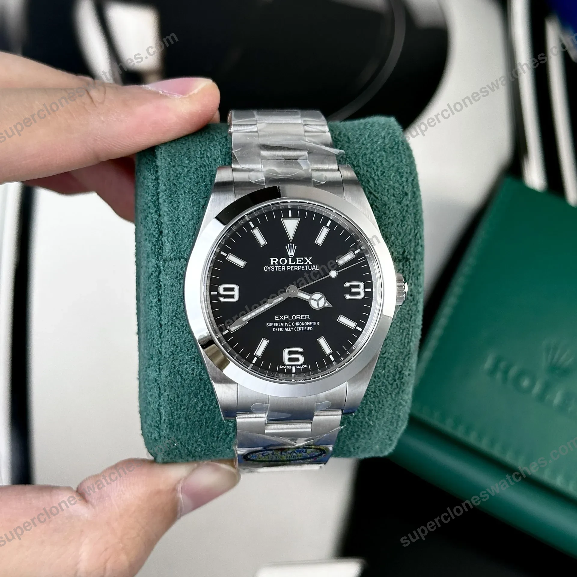 Super-Clone-Rolex-Explorer-Black-Dial-224270-2