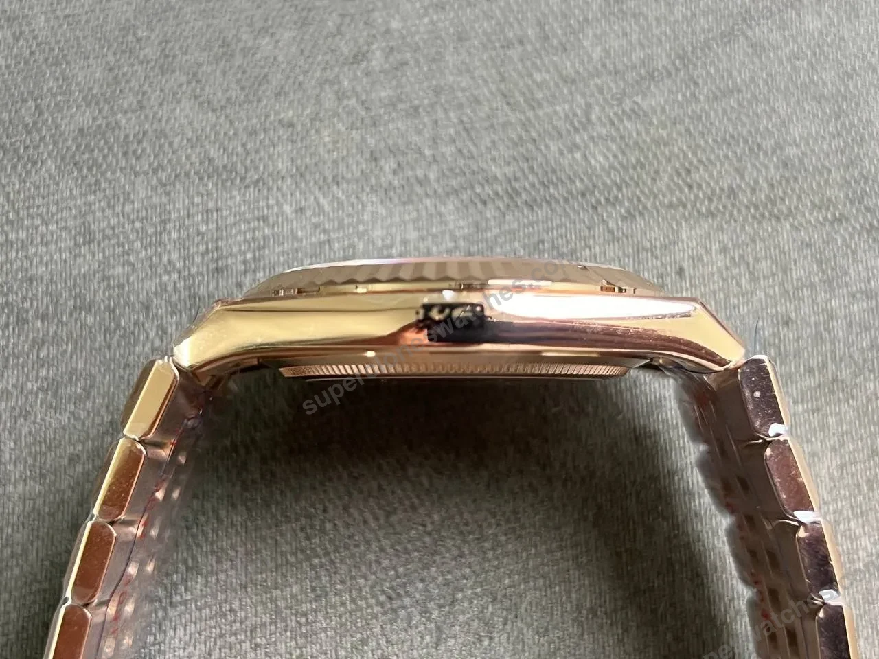 Super-Clone-Rolex-Land-Dweller-40-mm-Everose-gold-2025-7